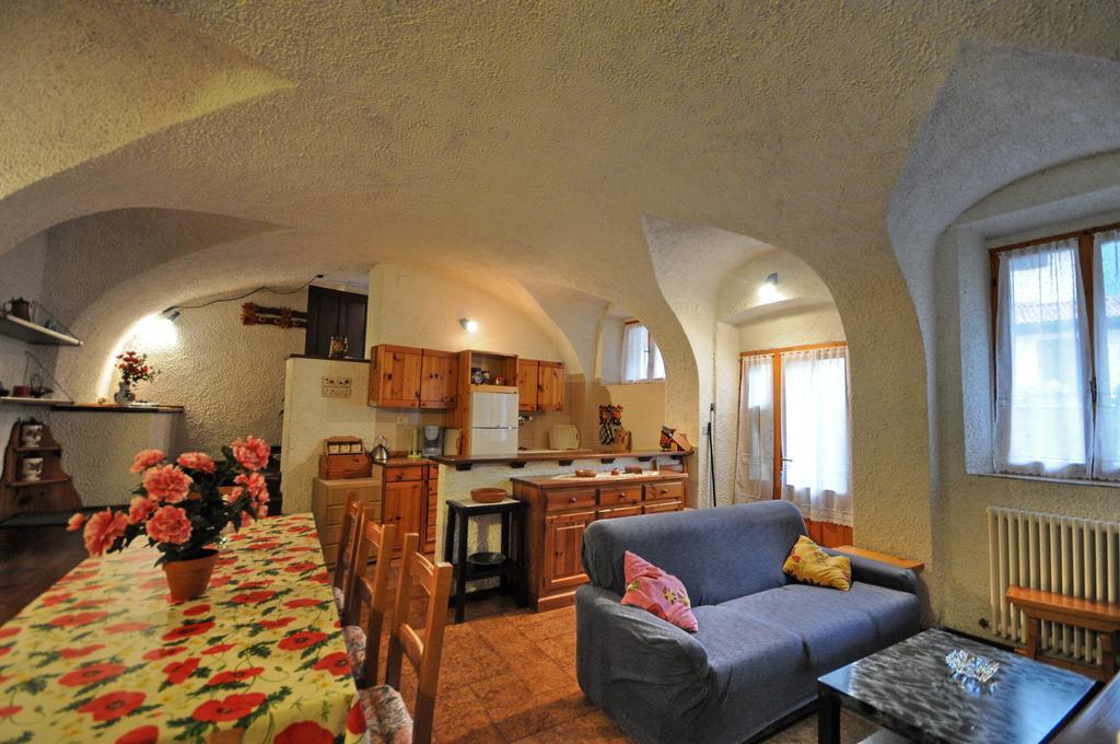 Villa Casa Anna Pieve Di Ledro Zimmer foto