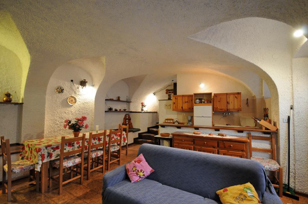Villa Casa Anna Pieve Di Ledro Zimmer foto
